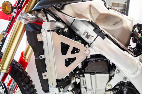 WORKS - RADIATOR BRACES CRF450L - Image 1