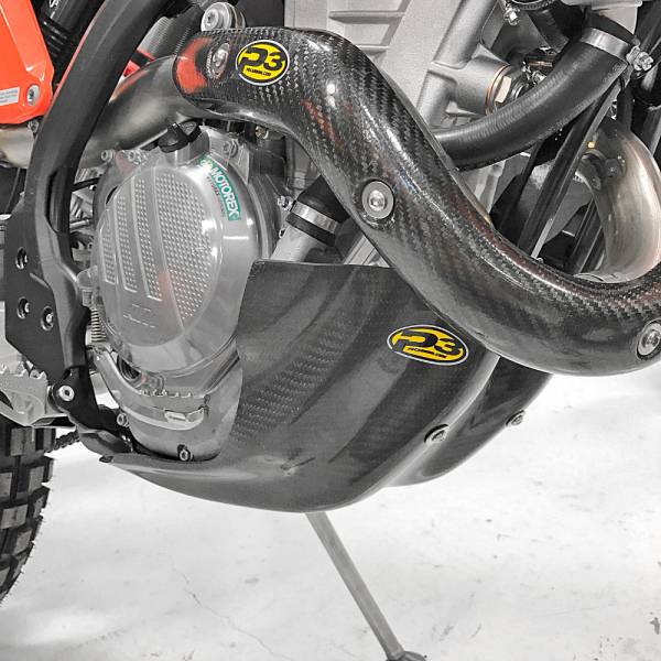 P3 - SKID PLATE CARBON FIBER - Image 1