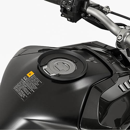 GIVI - TANKLOCK MOUNT - Image 1