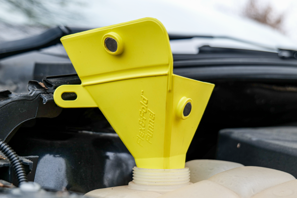 CALIBER - FLEX & FOLD FUNNEL SMALL YELLOW - Image 1