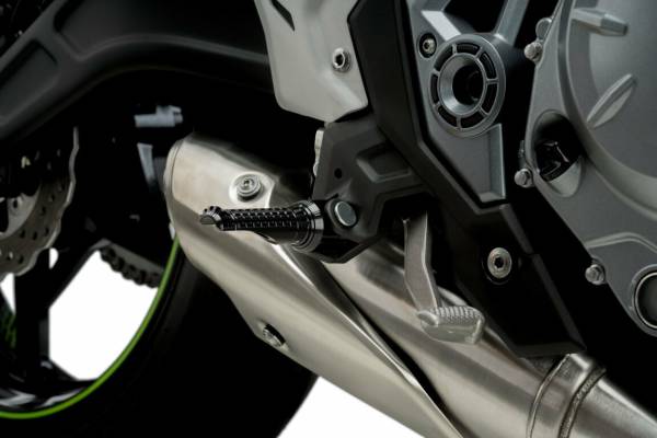 PUIG - FOOTPEGS R-FIGHTER BLACK - Image 1