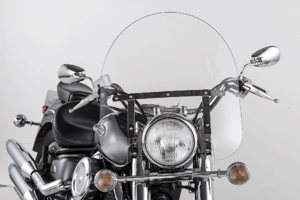 SLIPSTREAMER - SS30 WINDSHIELD CLASSIC 17" CLEAR/CHROME - Image 1