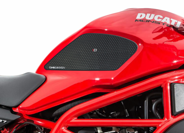 ONE EMBLEMS - HDR TANK SIDE PAD BLACK DUC - Image 1