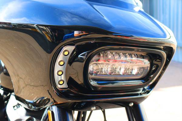 BAGGERNATION - QUAD-POD FRONT LIGHT KIT SATIN - Image 1