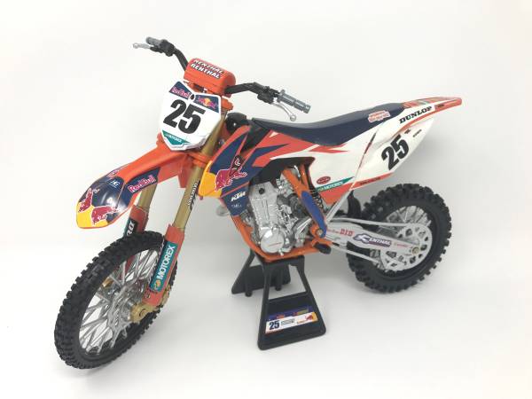 NEW-RAY - REPLICA 1:6 RACE BIKE 17 KTM 450SX-F ORANGE(MUSQUIN) - Image 1