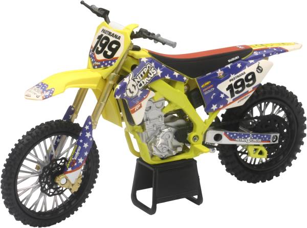 NEW-RAY - REPLICA 1:12 RACE BIKE SUZUKI RMZ450 YELLOW(PASTRANA) - Image 1