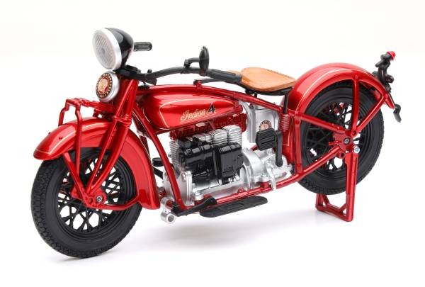 NEW-RAY - 1:12 SCALE 1930 INDIAN 4 - Image 1