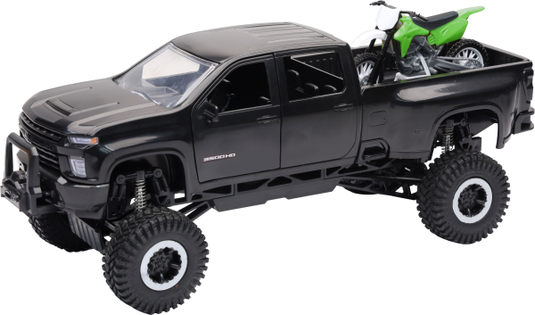 NEW-RAY - 1:20 SCALE CHEVROLET 3500 HD OFFROAD PICKUP W/GRN DIRT BIKE - Image 1