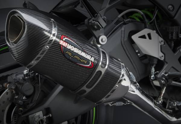 YOSHIMURA - EXHAUST RACE ALPHA-T 3QTR SLIP-ON SS-CF-CF - Image 1