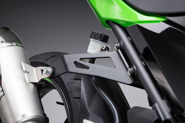 YOSHIMURA - MUFFLER BRACKET NINJA 400 - Image 1