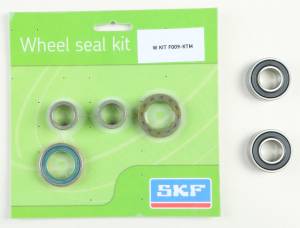 WHEEL SEAL KIT W/BEARINGS REAR