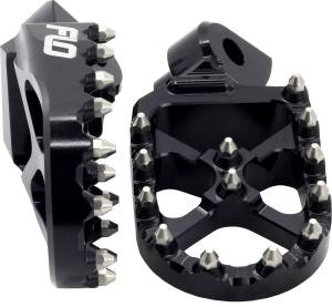 PRO SERIES FOOT PEGS BLACK SUZ