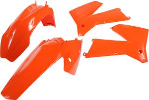 PLASTIC KIT ORANGE