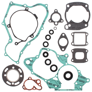 COMPLETE GASKET SET WITH OIL SEALS