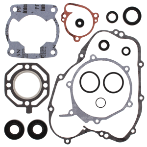 COMPLETE GASKET SET WITH OIL SEALS