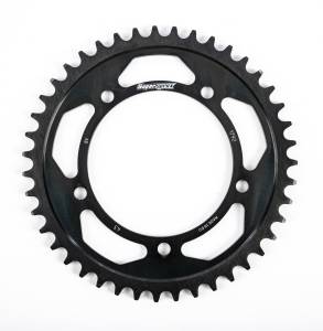 REAR EDGE SPROCKET STEEL 43T-525 BLK HAY/SUZ/TRI