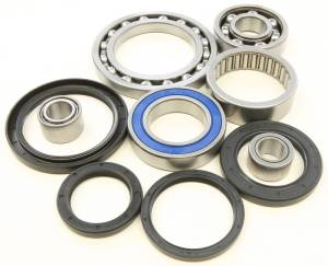 REAR DIFFERENTIAL BEARING AND SEAL KIT