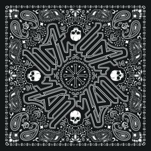 DELUXE BANDANNA BLACK PAISLEY