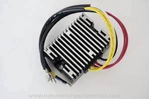 REGULATOR / RECTIFIER