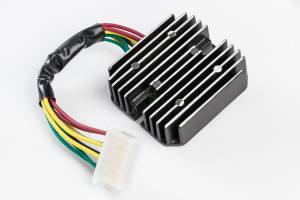 REGULATOR / RECTIFIER