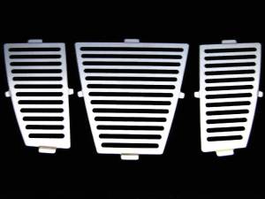 FRONT GRILL (SLOTS)