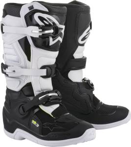 TECH 3 STELLA BOOTS BLACK/WHITE SZ 06