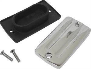 MASTER CYLINDER COVER 82-95